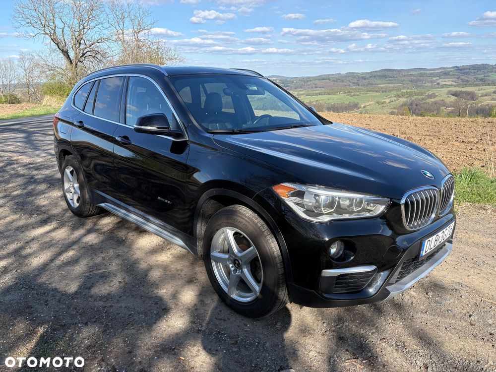BMW X1 xDrive20i - 16
