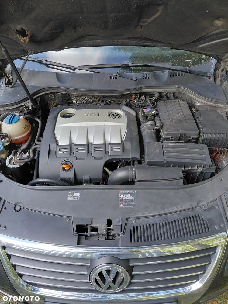 Volkswagen Passat 2.0 TDI DPF Comfortline - 13