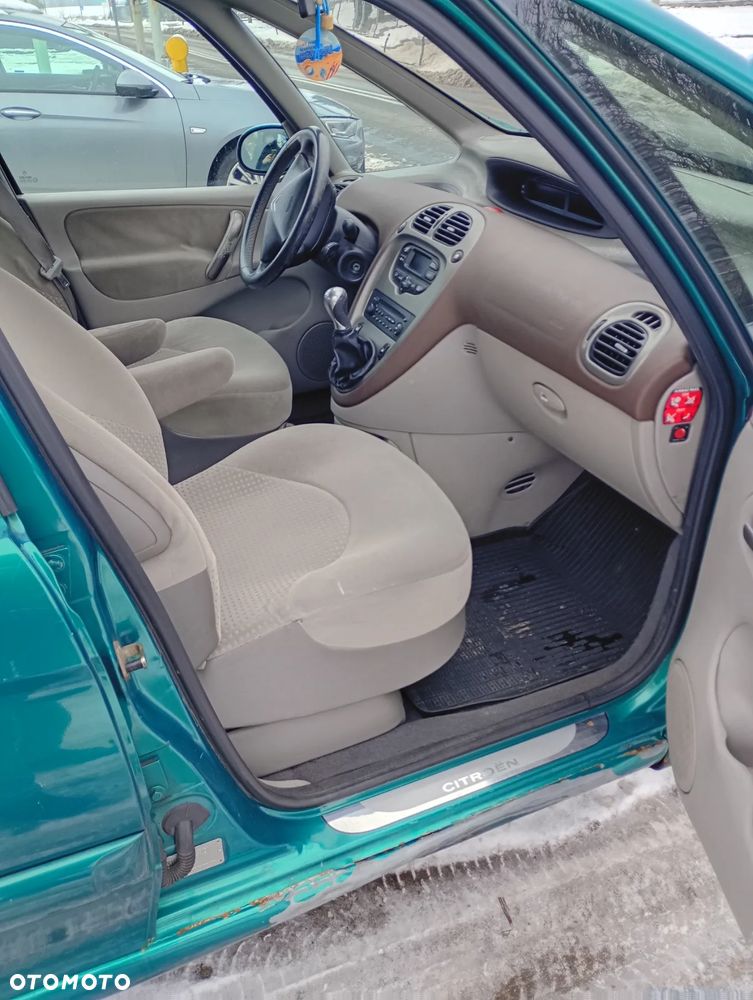 Citroën Xsara Picasso 1.8i 16V Exclusive - 16