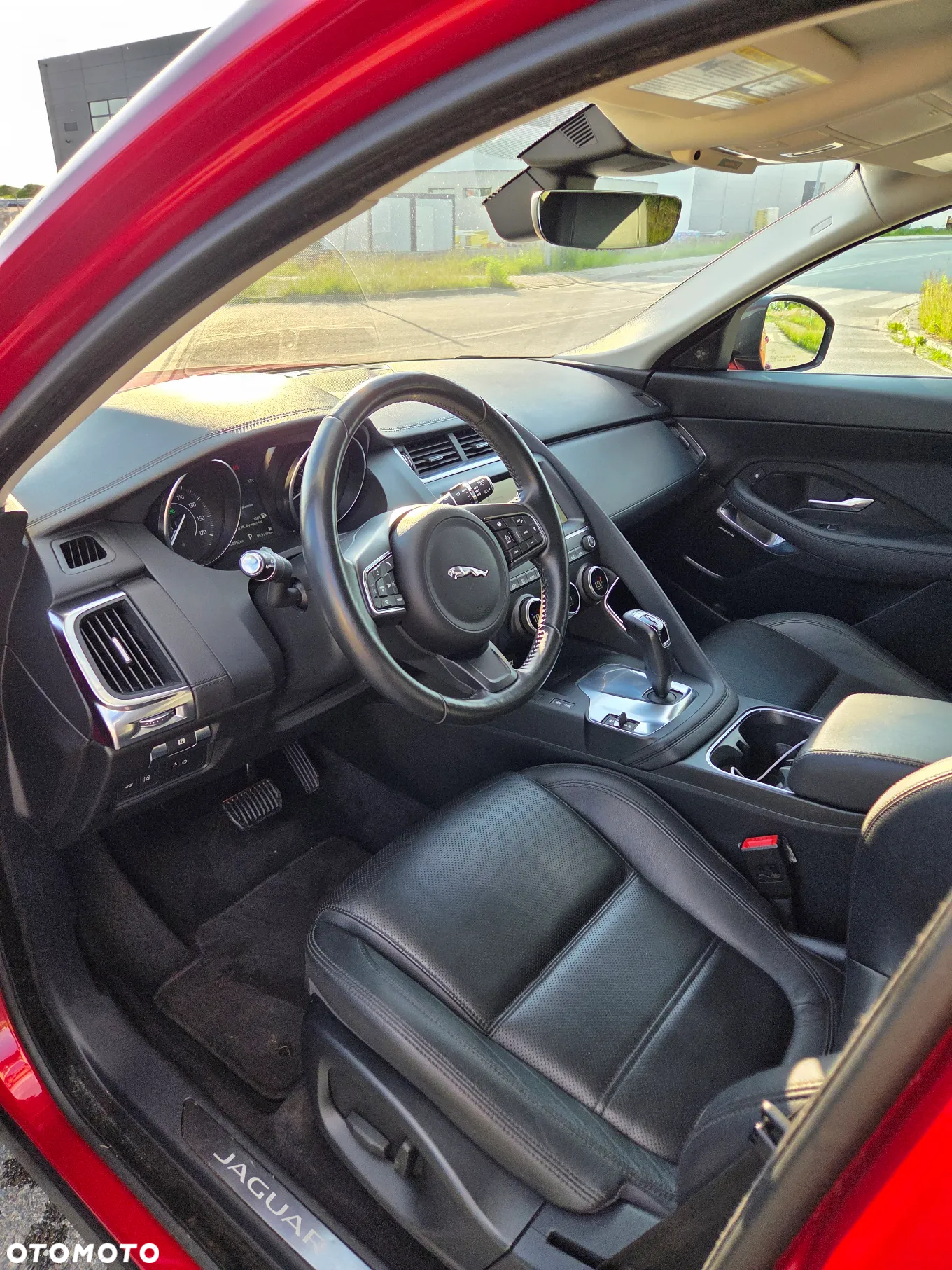 Jaguar E-Pace P250 AWD S - 13