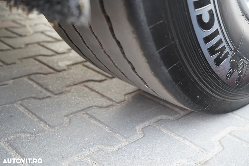 Schmitz Cargobull REFRIGERATED / CARRIER VECTOR 1550 / DOUBLE STOCK / 2 LIFTING AXLES / SAF - 26