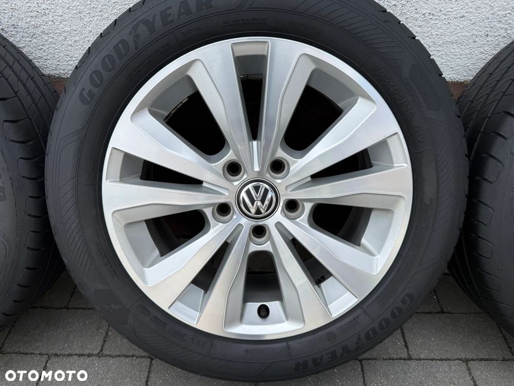 205 55 16 / VW Golf 7 8 Caddy Touran Passat Seat Leon  Skoda Octavia / 5x112 POLECAM / 5G0 / 5H0 - 5