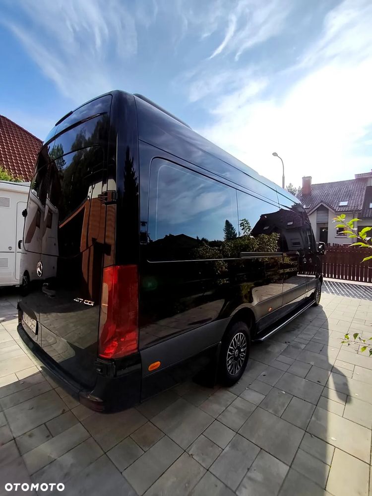 Mercedes-Benz Sprinter - 10