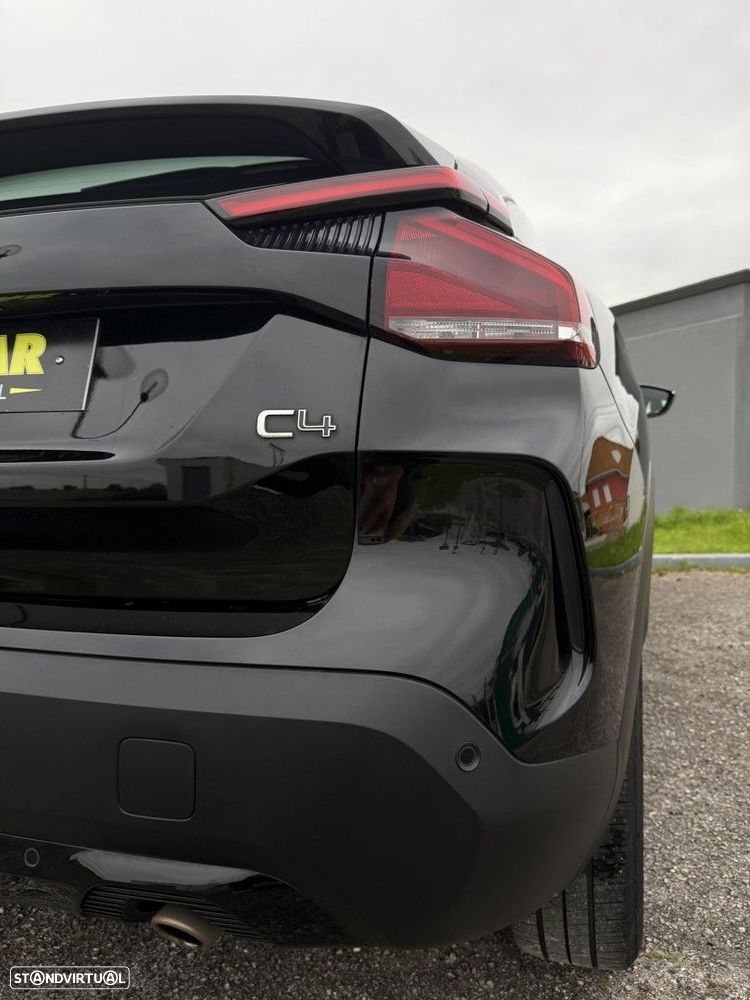 Citroën C4 1.2 PureTech Shine EAT6 - 8