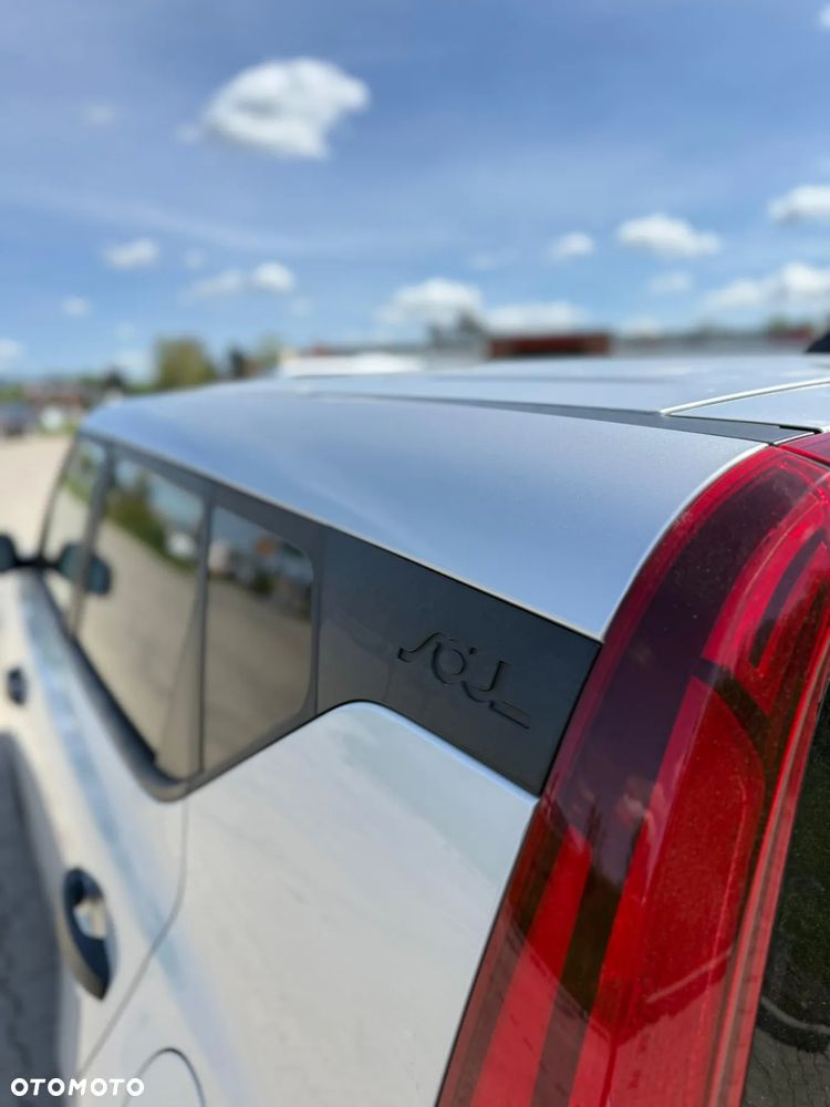 Kia Soul - 10