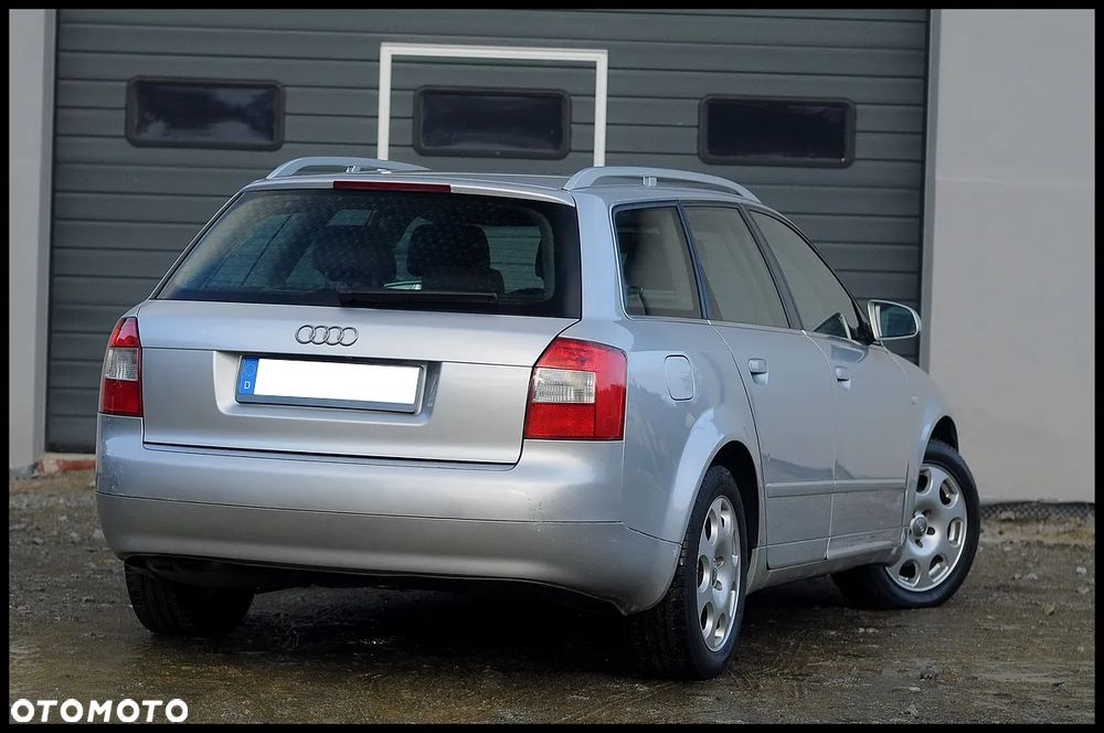 Audi A4 Avant - 17