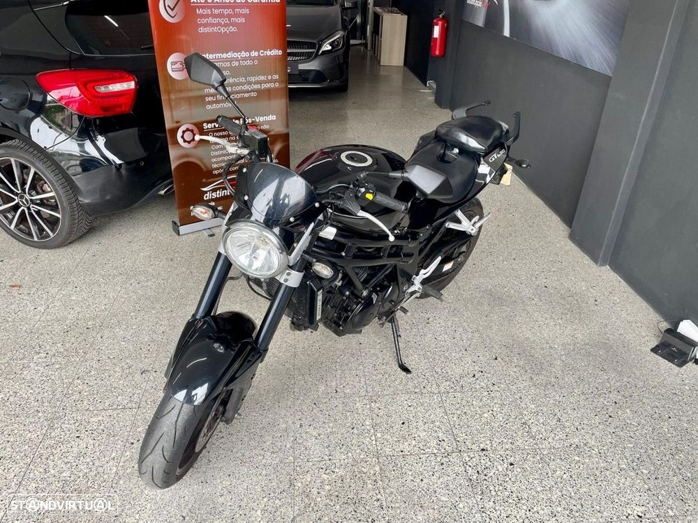 Hyosung GT 650 EFI V-TWIN - 16