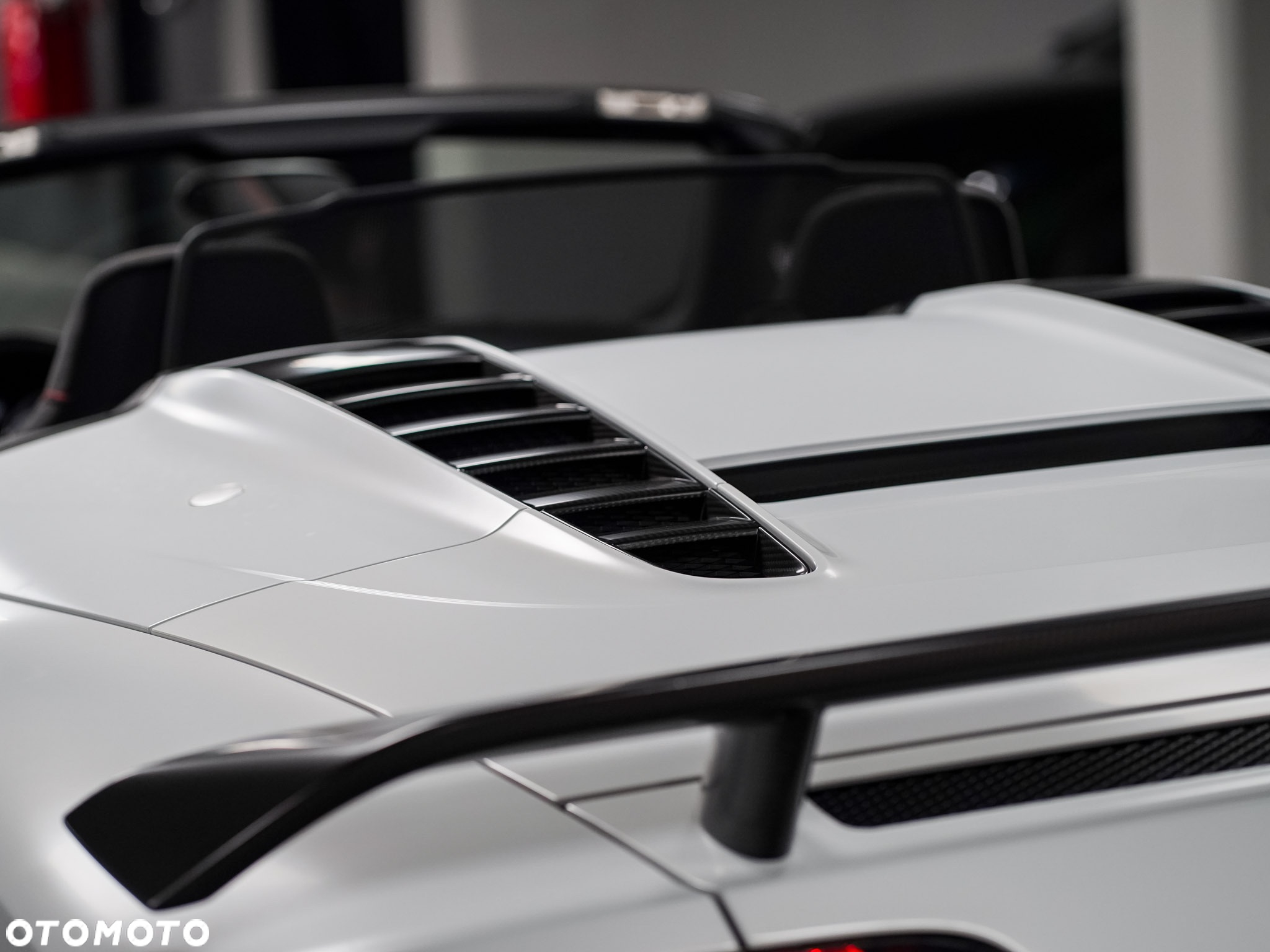 Audi R8 5.2 Quattro Plus S tronic - 24