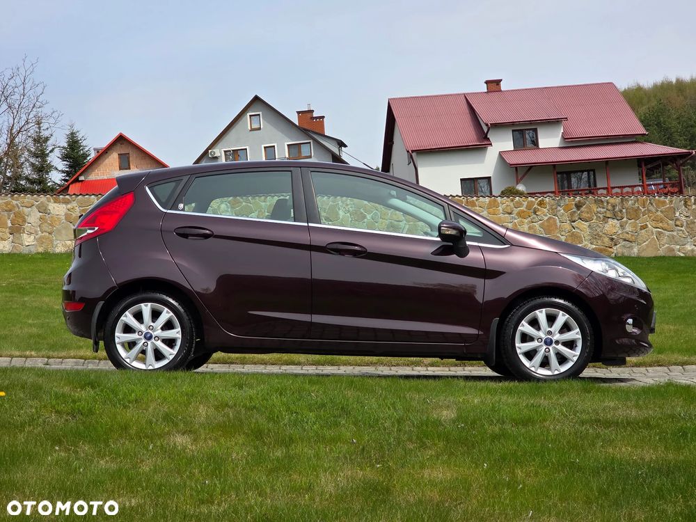 Ford Fiesta 1.4 Ghia - 5