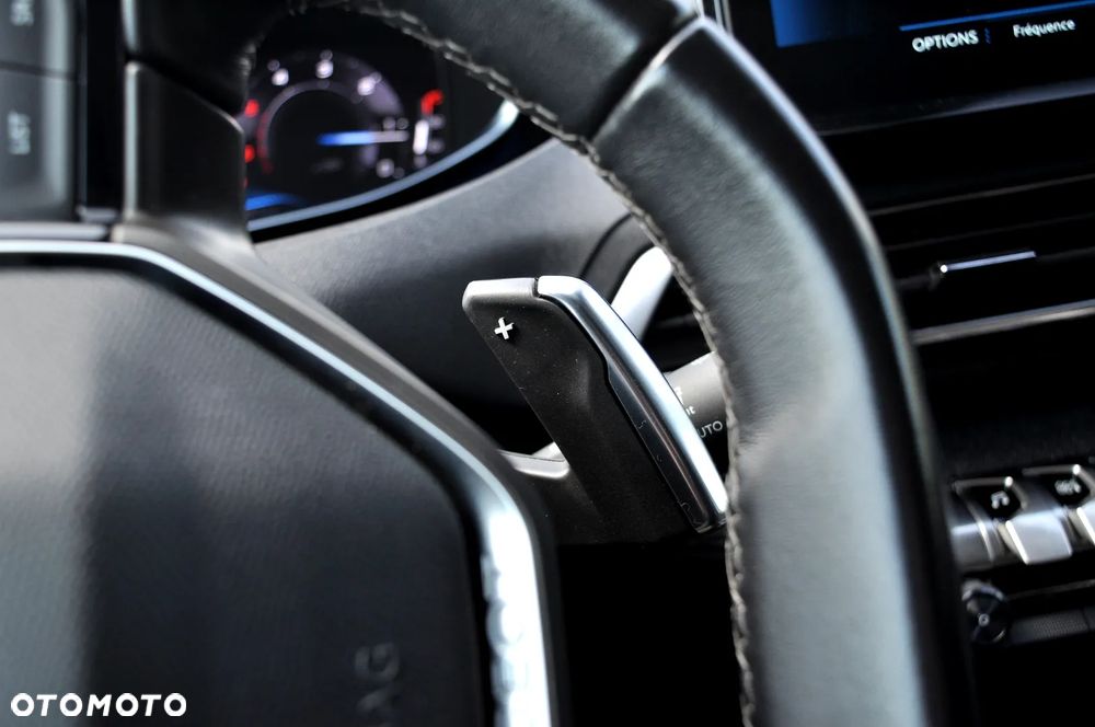 Peugeot 5008 2.0 BlueHDI Crossway S&S EAT8 - 32