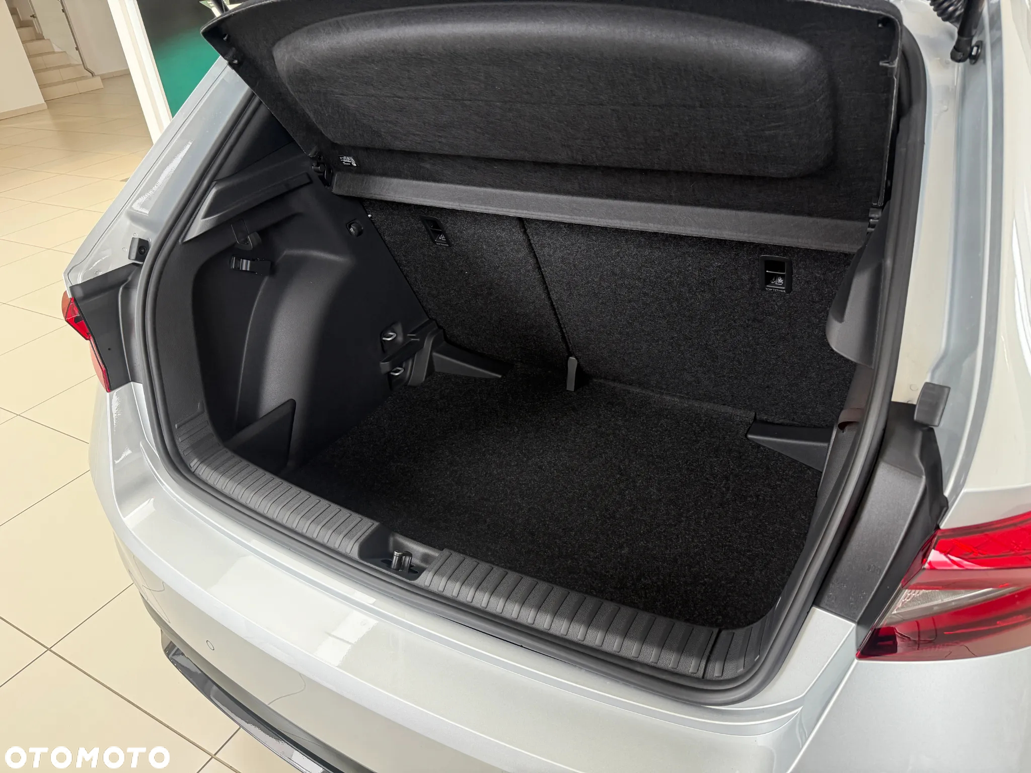 Skoda Fabia 1.5 TSI Monte Carlo DSG - 10