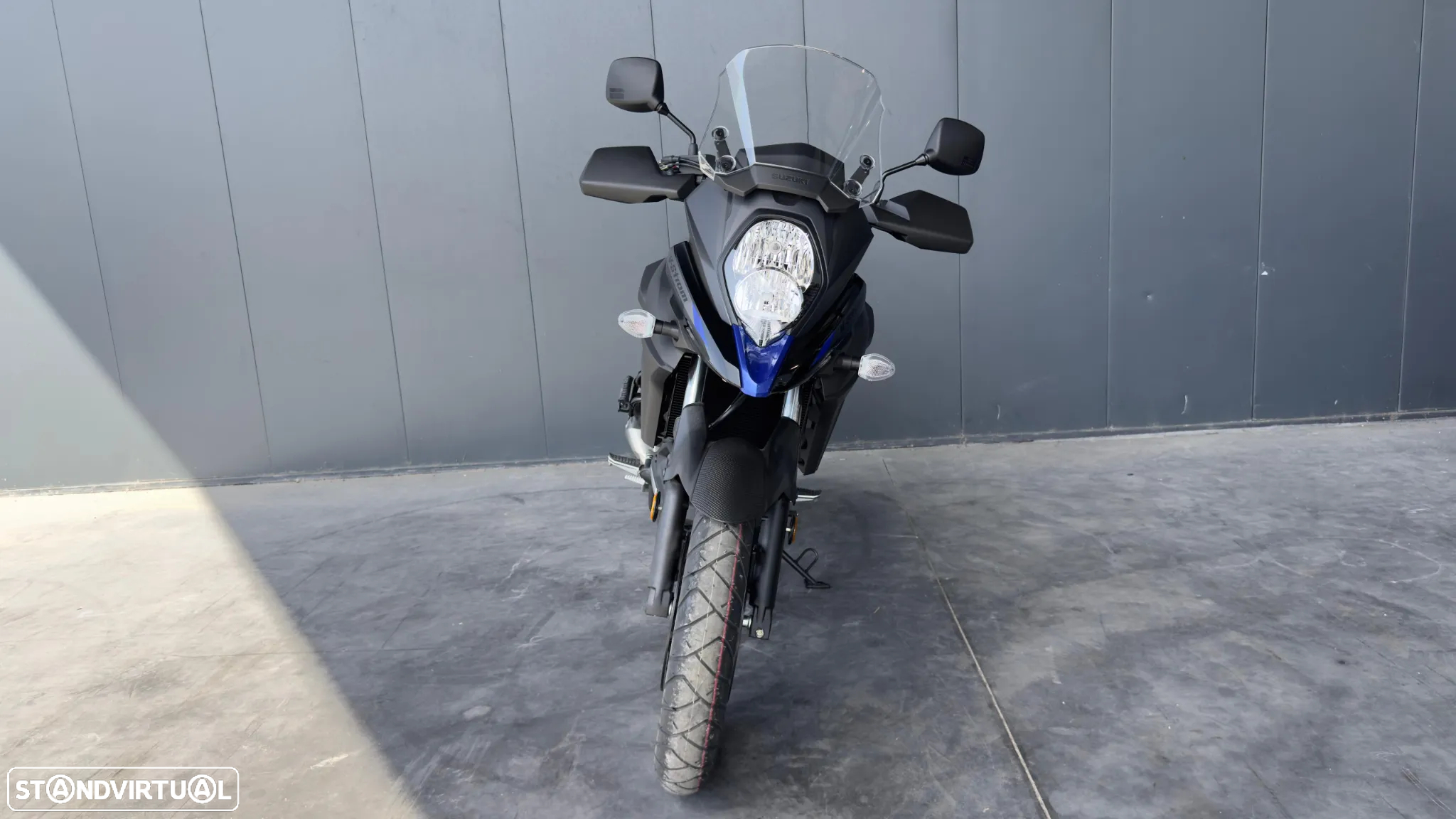 Suzuki DL V-STROM 650 - 2