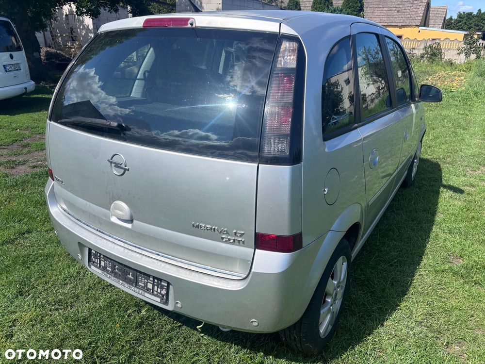 Opel Meriva 1.7 CDTI Cosmo - 3