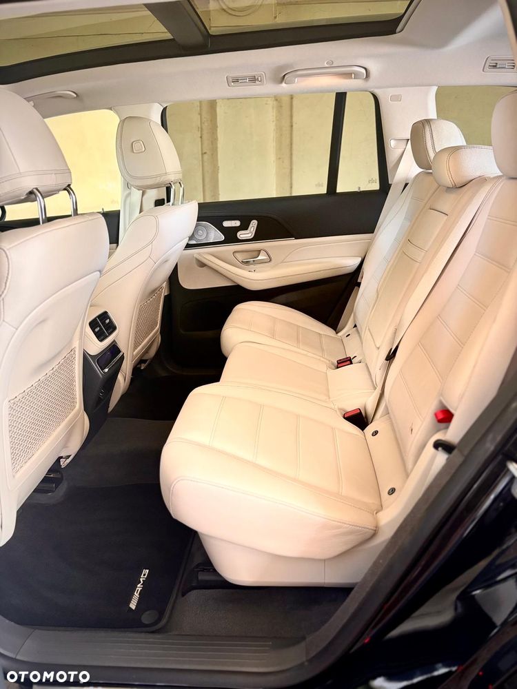 Mercedes-Benz GLS - 14