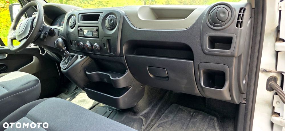 Renault Master - 11