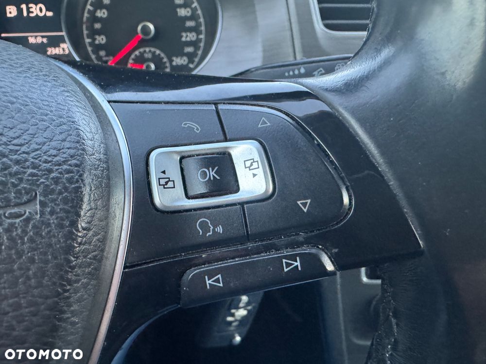 Volkswagen Golf 1.2 TSI BlueMotion Technology Comfortline - 19