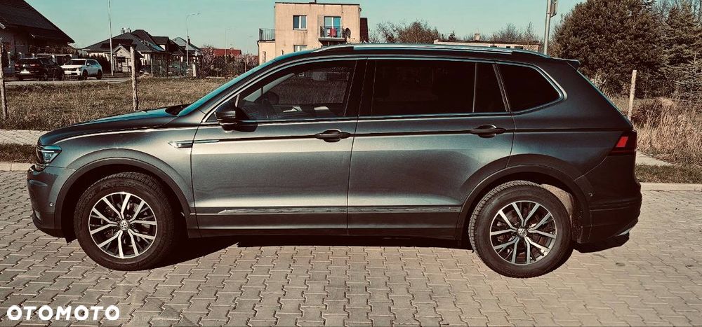 Volkswagen Tiguan Allspace 2.0 TDI SCR Comfortline - 23
