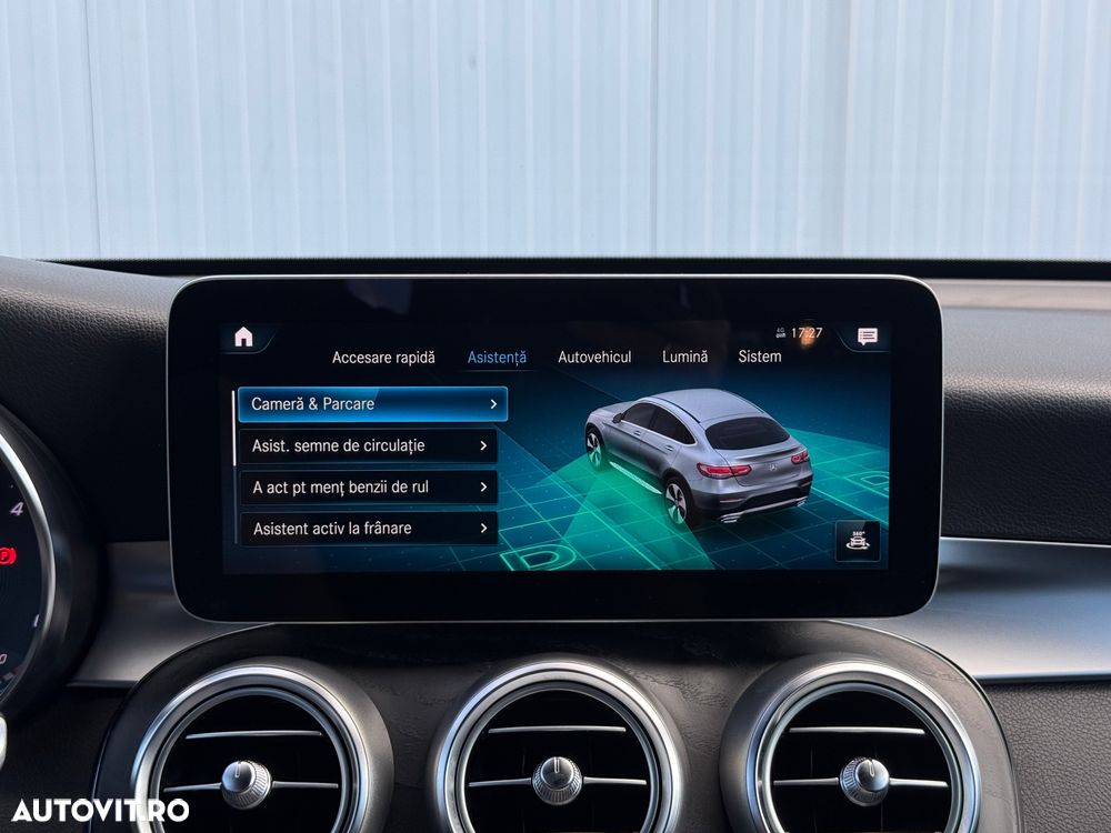 Mercedes-Benz GLC Coupe 220 d 4Matic 9G-TRONIC AMG Line - 29