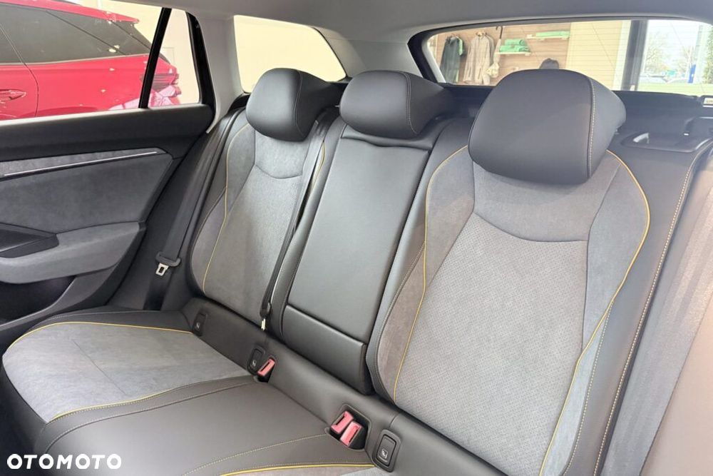 Skoda Superb 2.0 TDI SCR Edition 130 DSG - 14