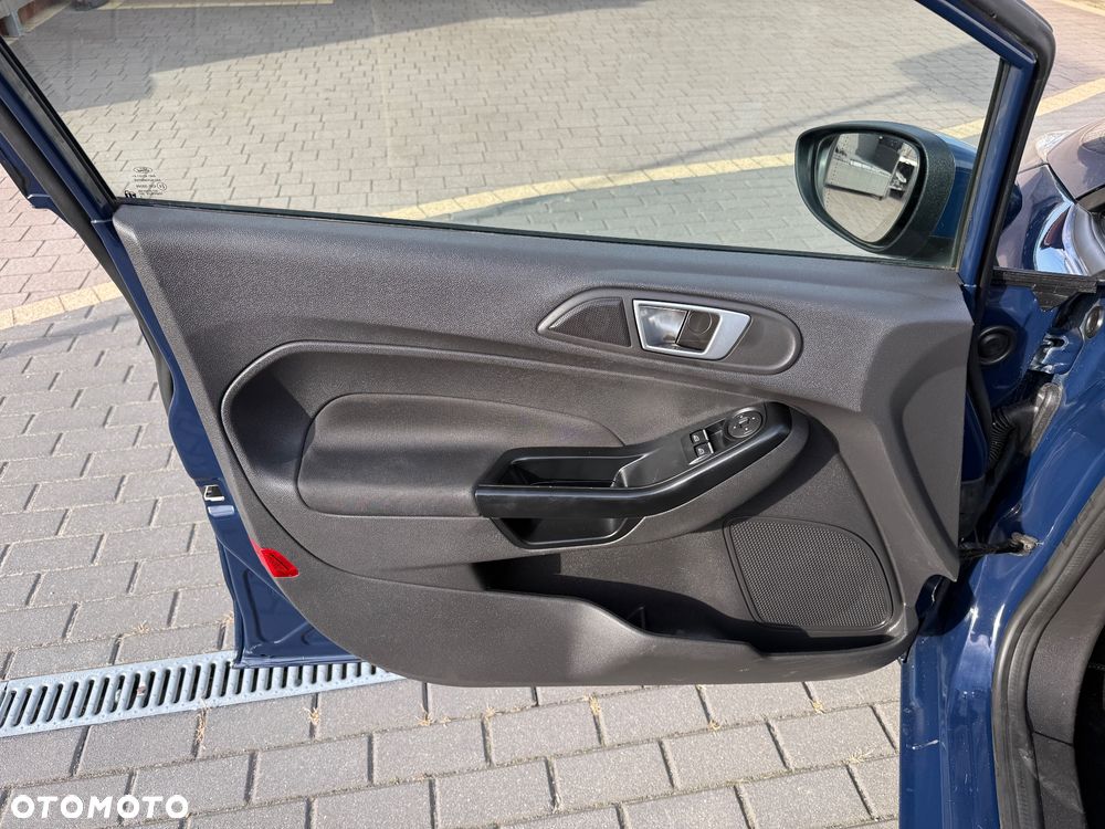 Ford Fiesta - 23