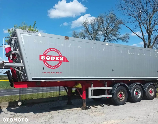 Bodex 43m³ aluminiowa klapo-drzwi SAF tarcze
