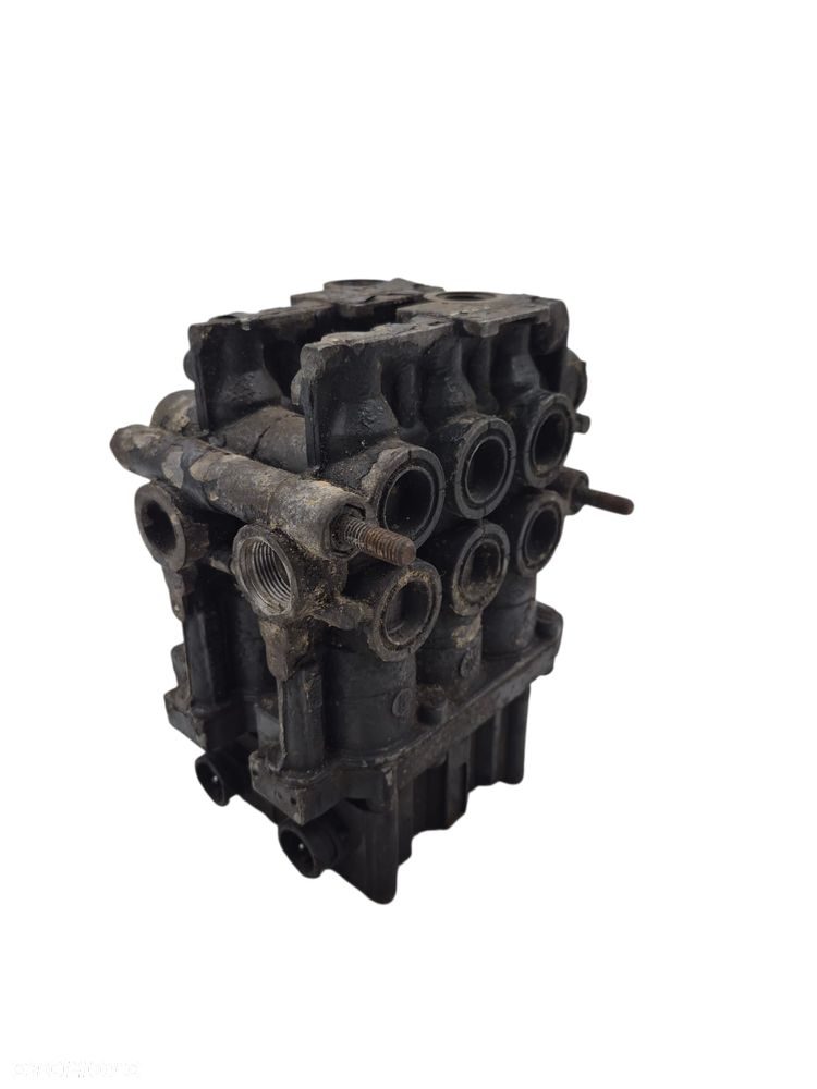 ZAWÓR REGULACJI PODUSZEK ECAS MAN TGM TGS - 2