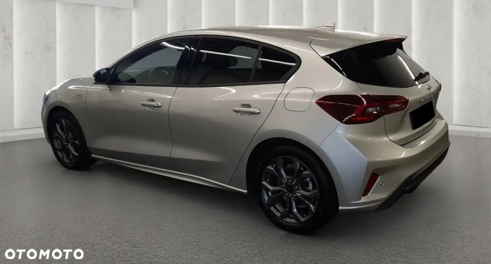Ford Focus 1.0 EcoBoost mHEV ST-Line X - 4