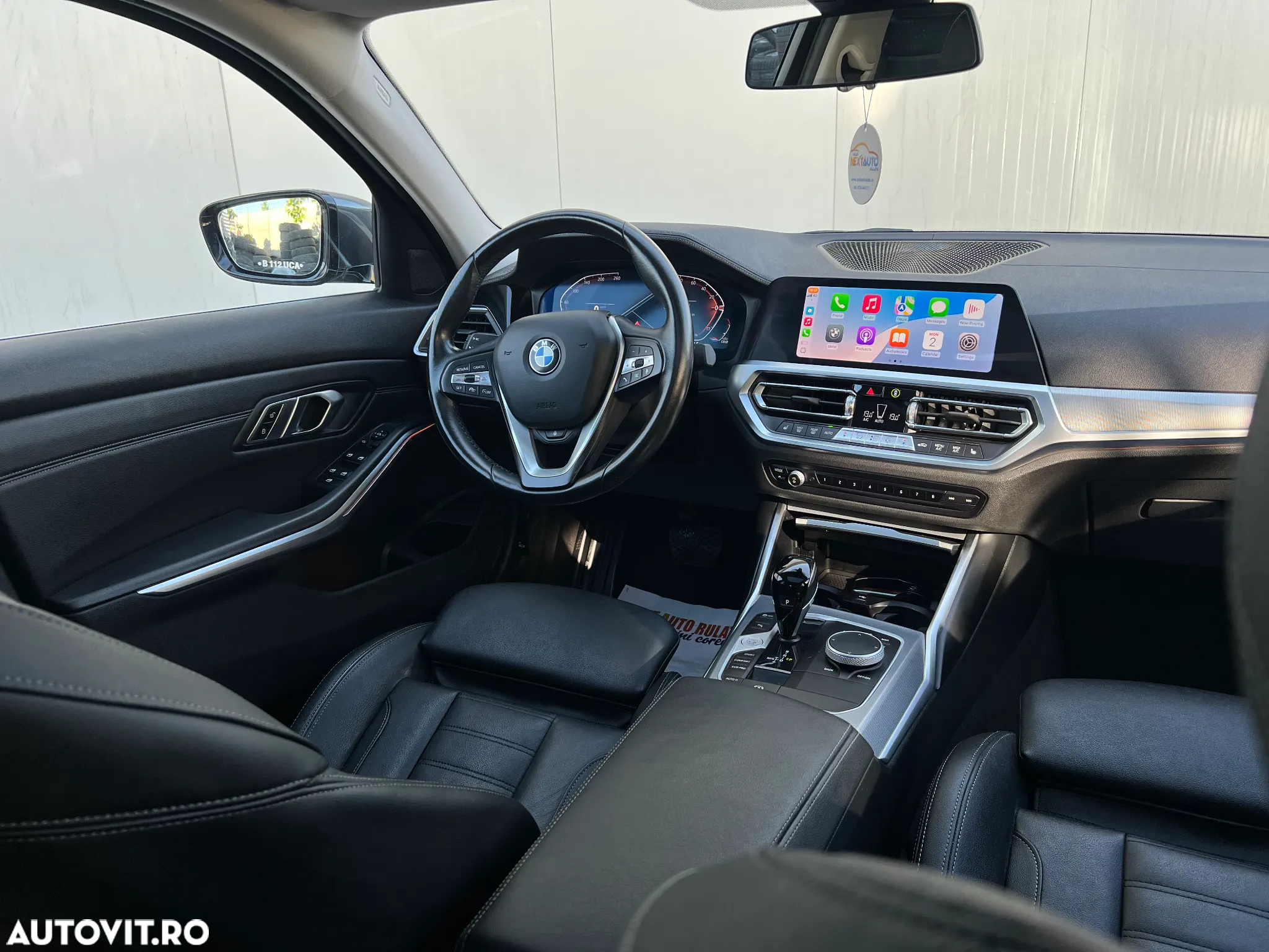 BMW Seria 3 320d xDrive AT MHEV - 21