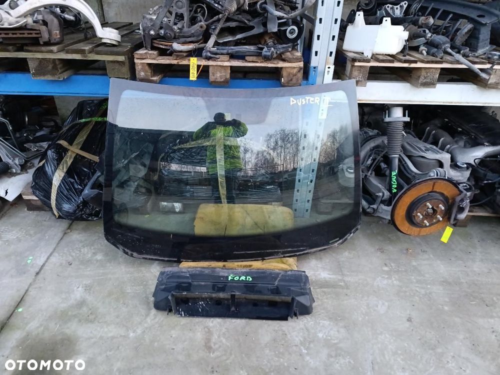 DACIA DUSTER II LIFT SZYBA CZOŁOWA - 1