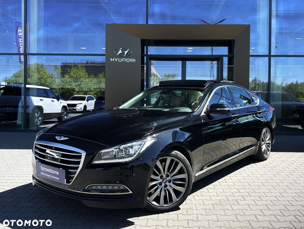 Hyundai Genesis - 2