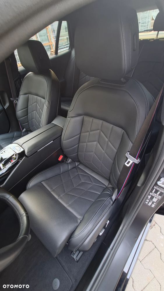 BMW Seria 5 540d xDrive mHEV M Sport - 10