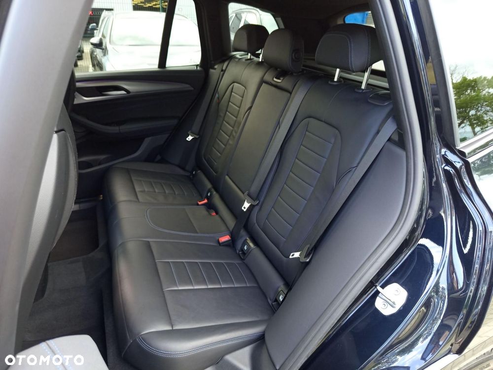BMW X3 - 22