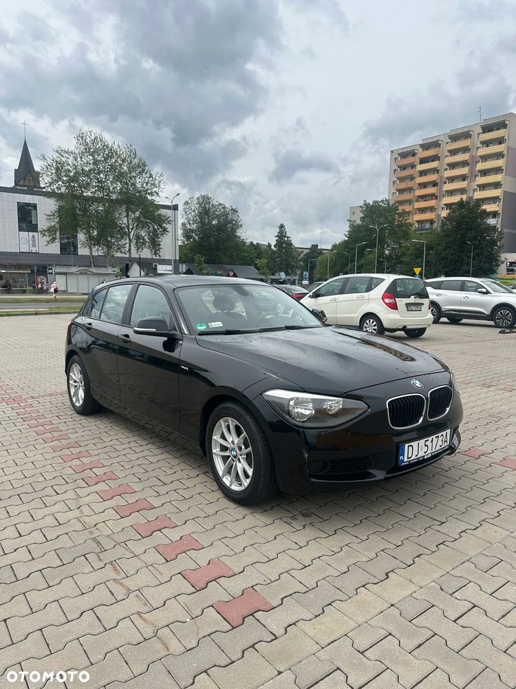 BMW Seria 1 116i - 1