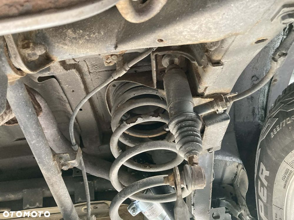 Nissan Patrol 2.8 TDI - 13