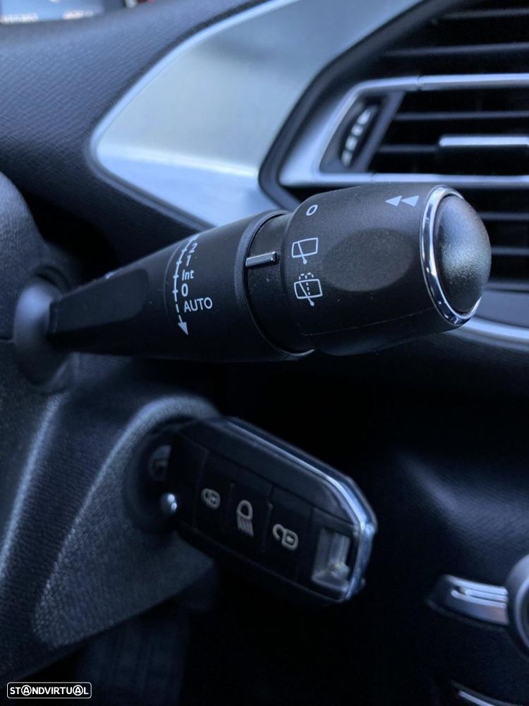 Peugeot 308 SW 1.5 BlueHDi Style - 13