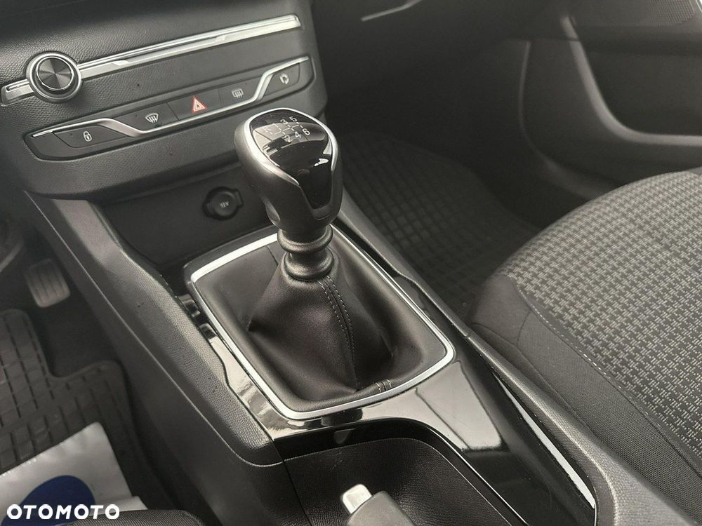 Peugeot 308 - 17
