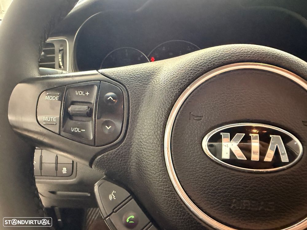 Kia Carens 1.7 CRDi ISG TX - 16