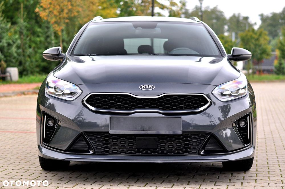 Kia Ceed 1.6 CRDi SCR GT-Line DCT - 10