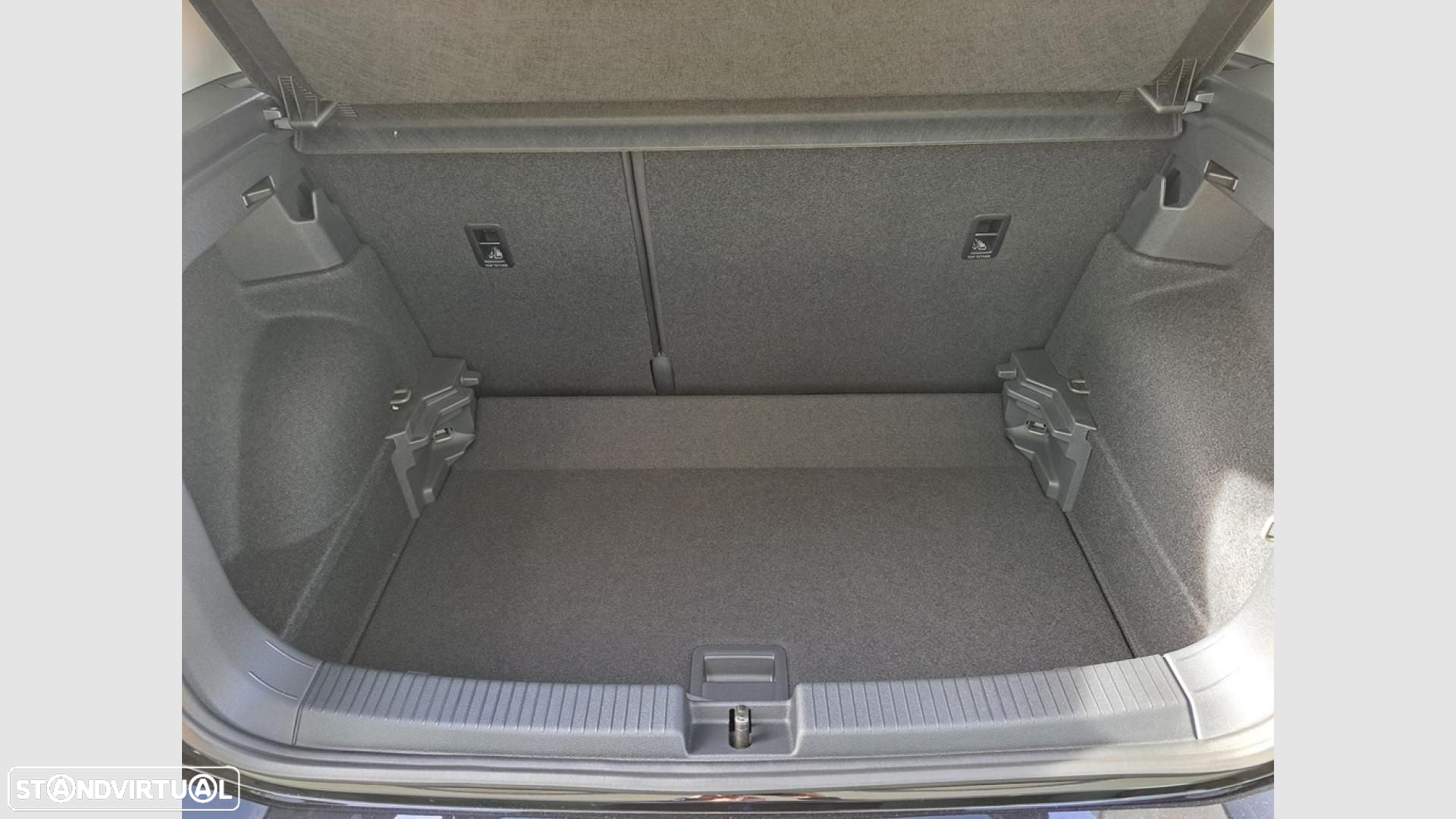 VW T-Cross - 9