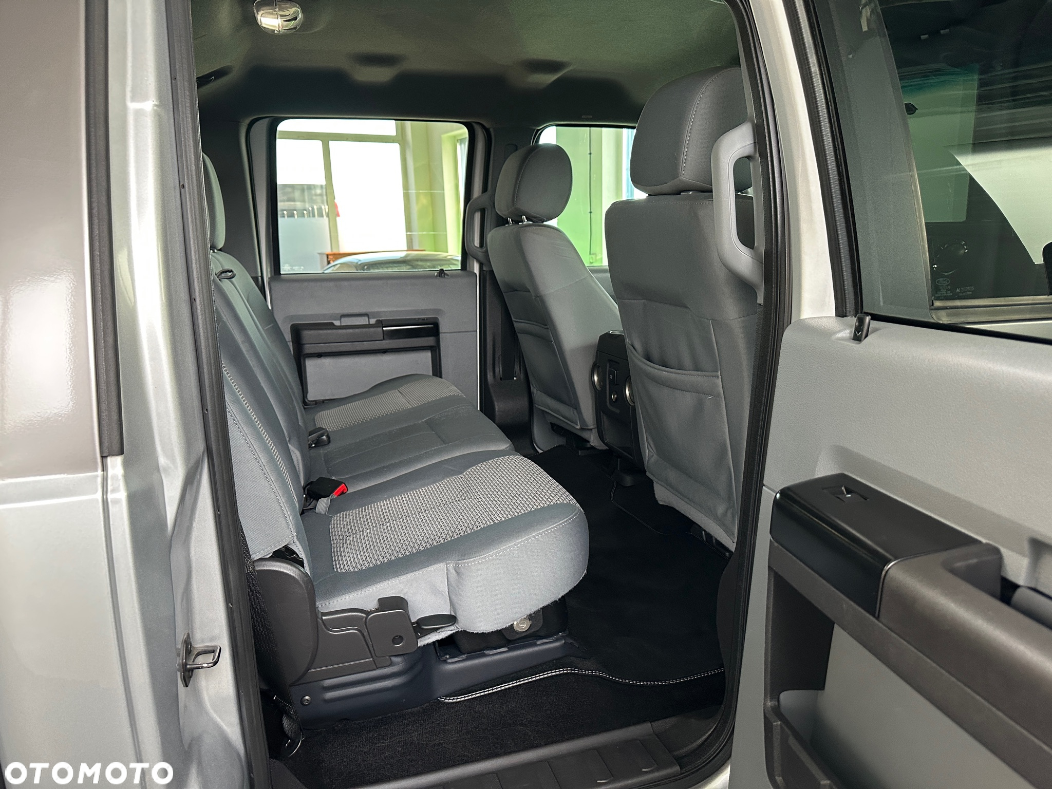 Ford F250 - 30