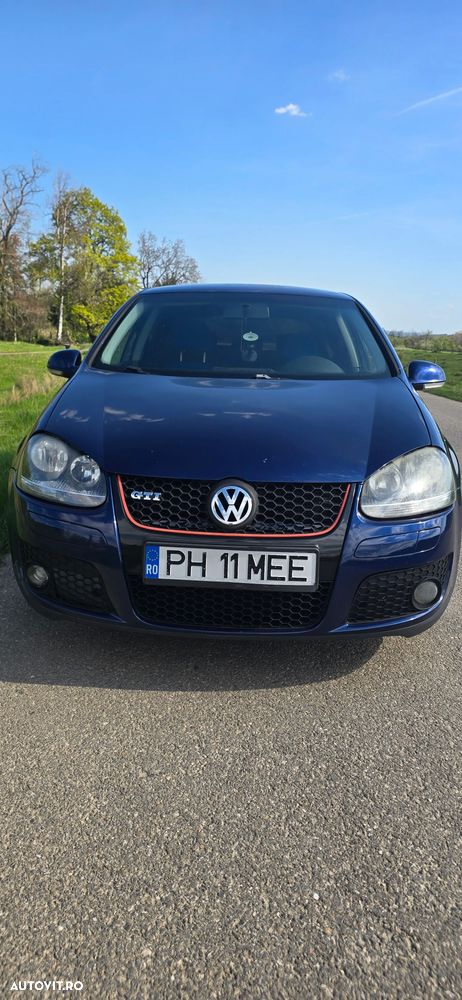 Volkswagen Golf 2.0 DPF GTD - 1