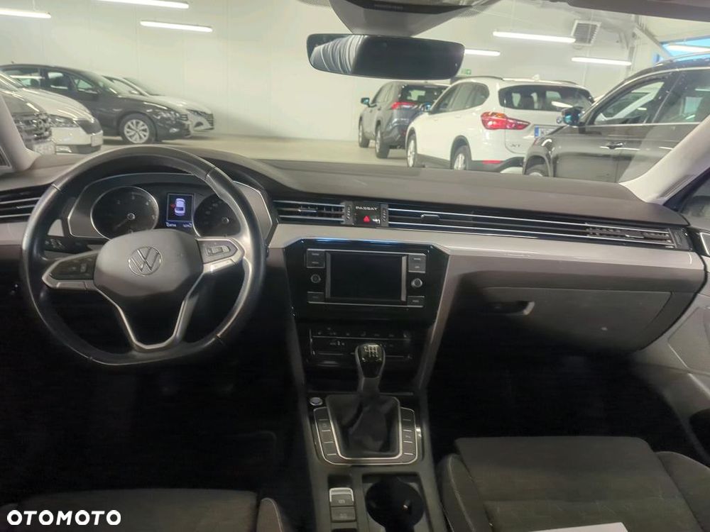 Volkswagen Passat 2.0 TDI EVO Business - 7