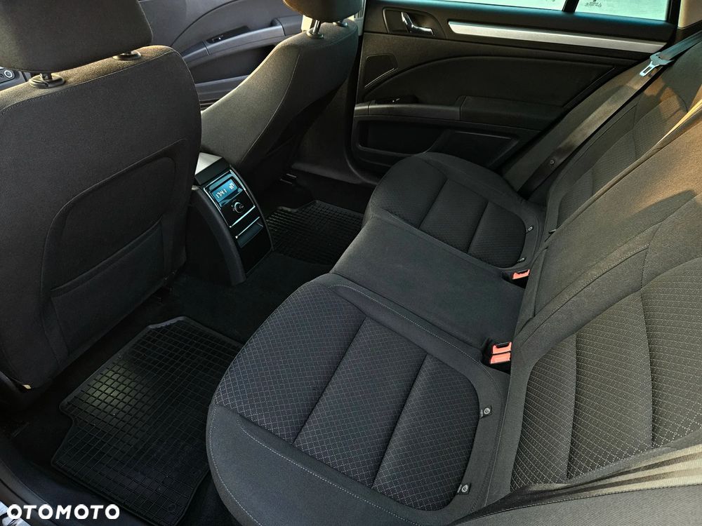 Skoda Superb 2.0 TDI 4x4 Ambition DSG - 18