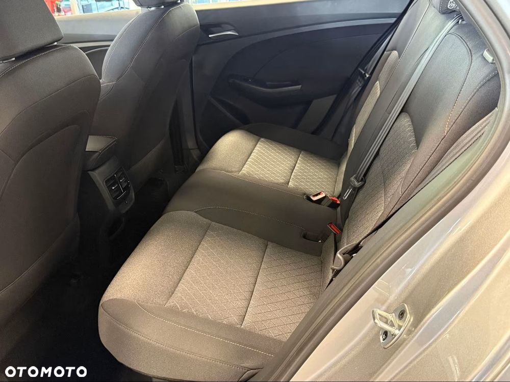 MG MG3 1.5 HEV+ Excite - 8