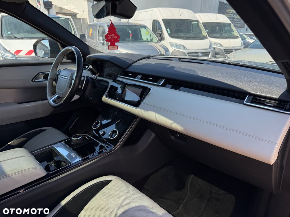Land Rover Range Rover Velar - 25