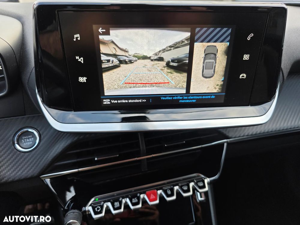 Peugeot 2008 PureTech 130 EAT8 GT Pack - 26