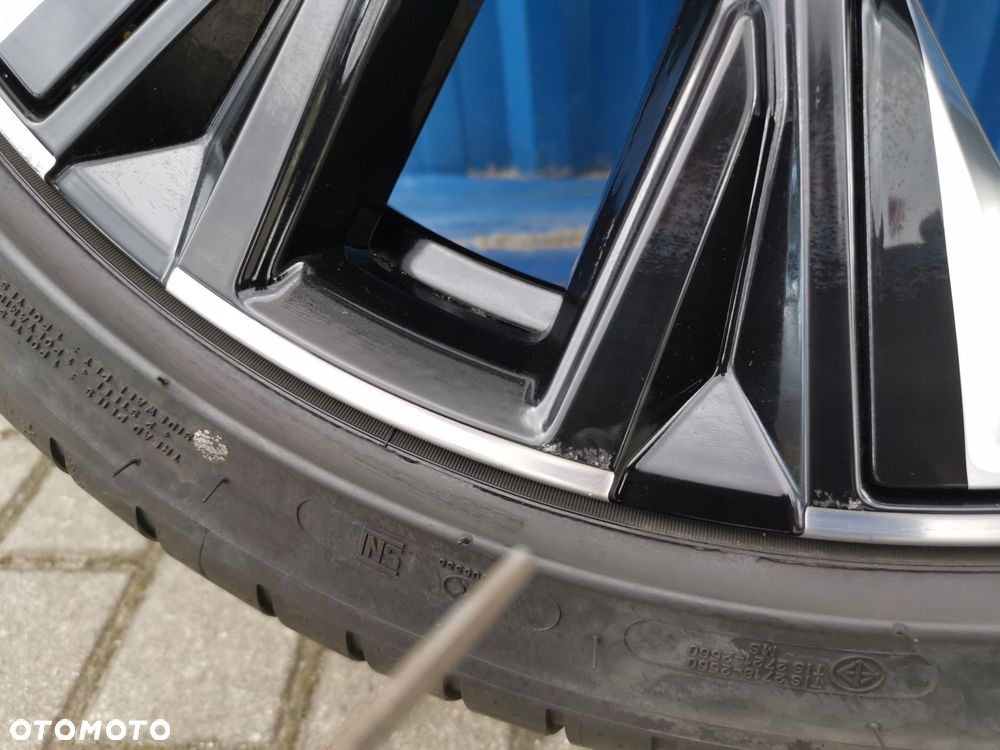 BMW 4 G22 G23 G26 KOLA FELGI ALUFELGI OPONY LATO 255/35R20 245/35R20 2024R - 11