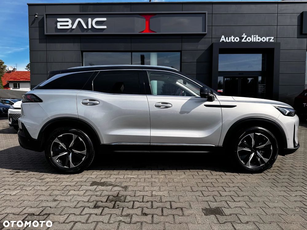 BAIC 7 1.5T Luxury DCT - 8