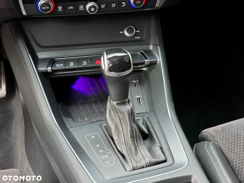 Audi Q3 45 TFSI Quattro S tronic S line - 25