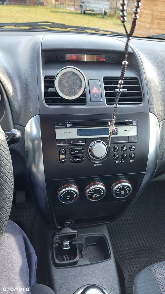 Suzuki SX4 1.6 GS / Premium 4WD - 8